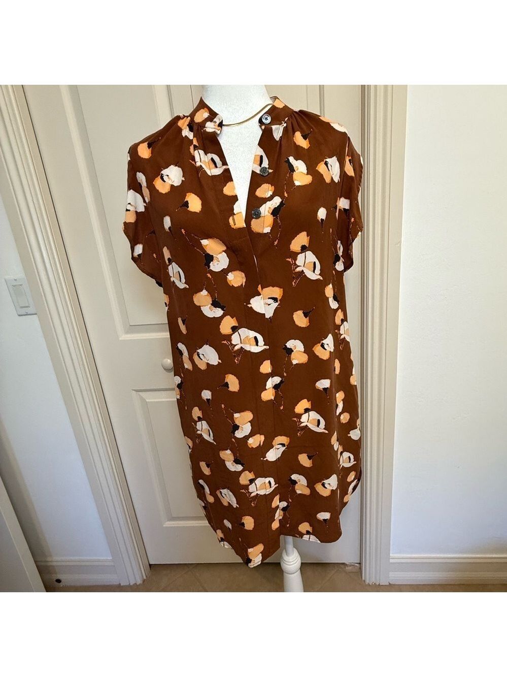 EQUIPMENT SILK SHIRT DRESS - Picture 4 of 16